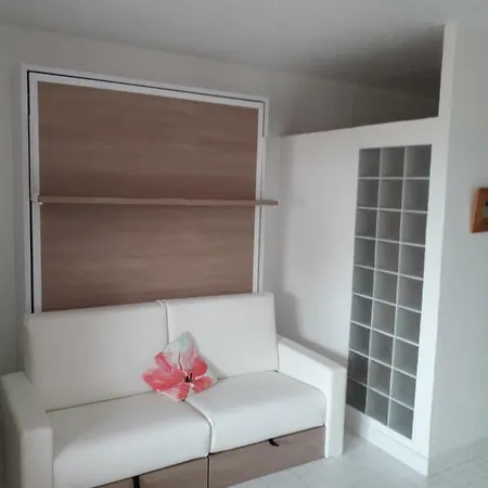 شقة Le Serpent De لو غراو دو روا